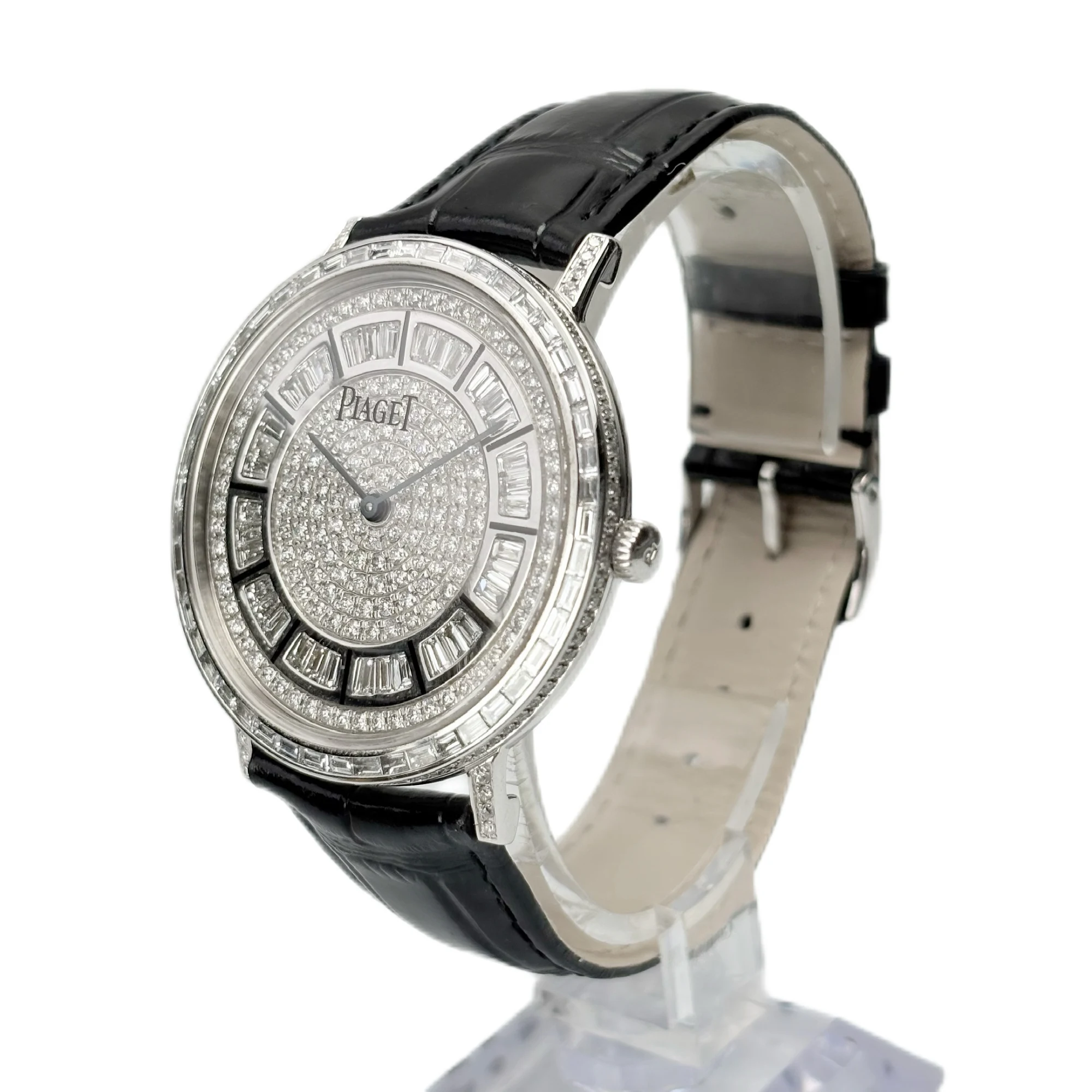 Piaget Altiplano reference P10522 luxury watch — view 4