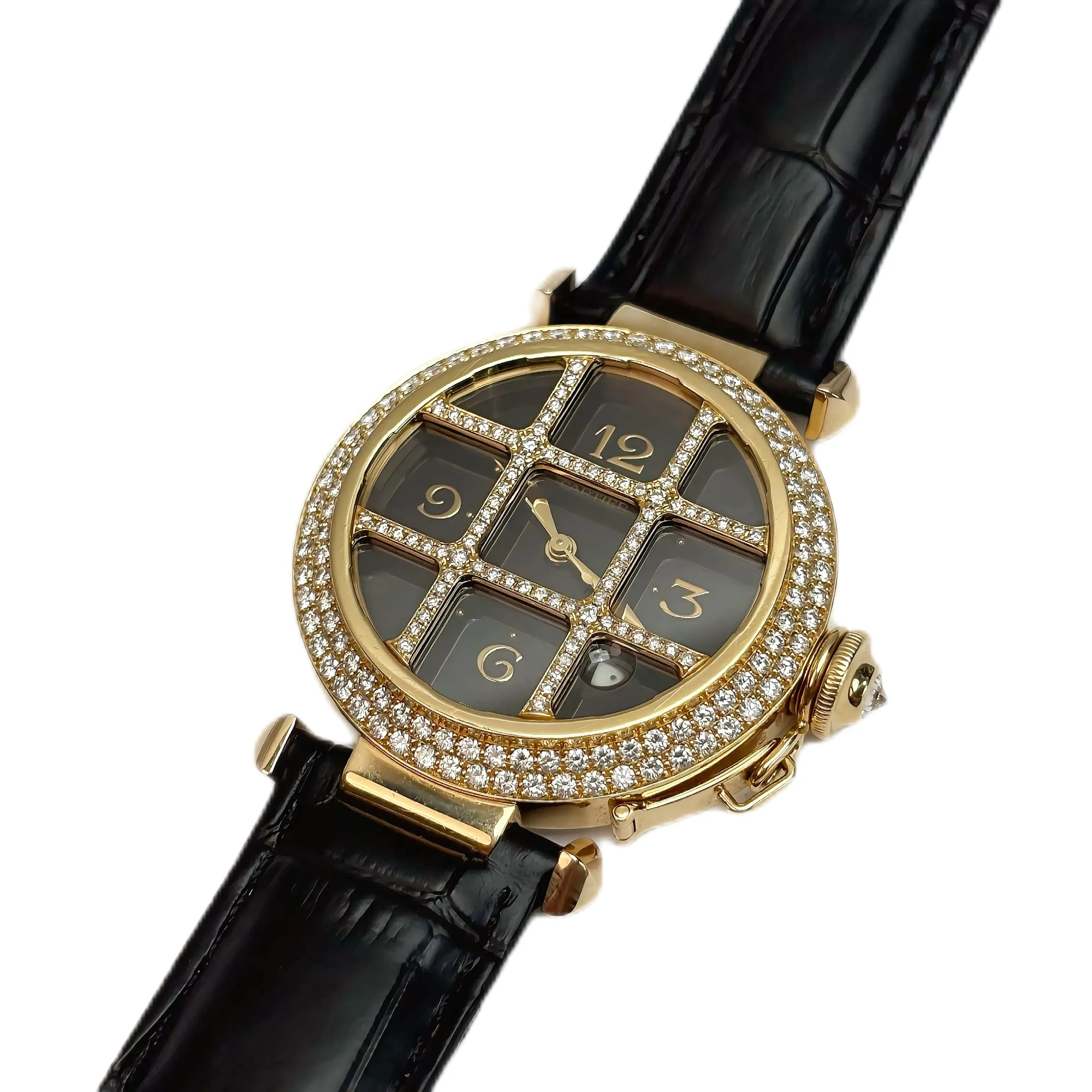 Cartier Pasha reference 1017 luxury watch — view 2