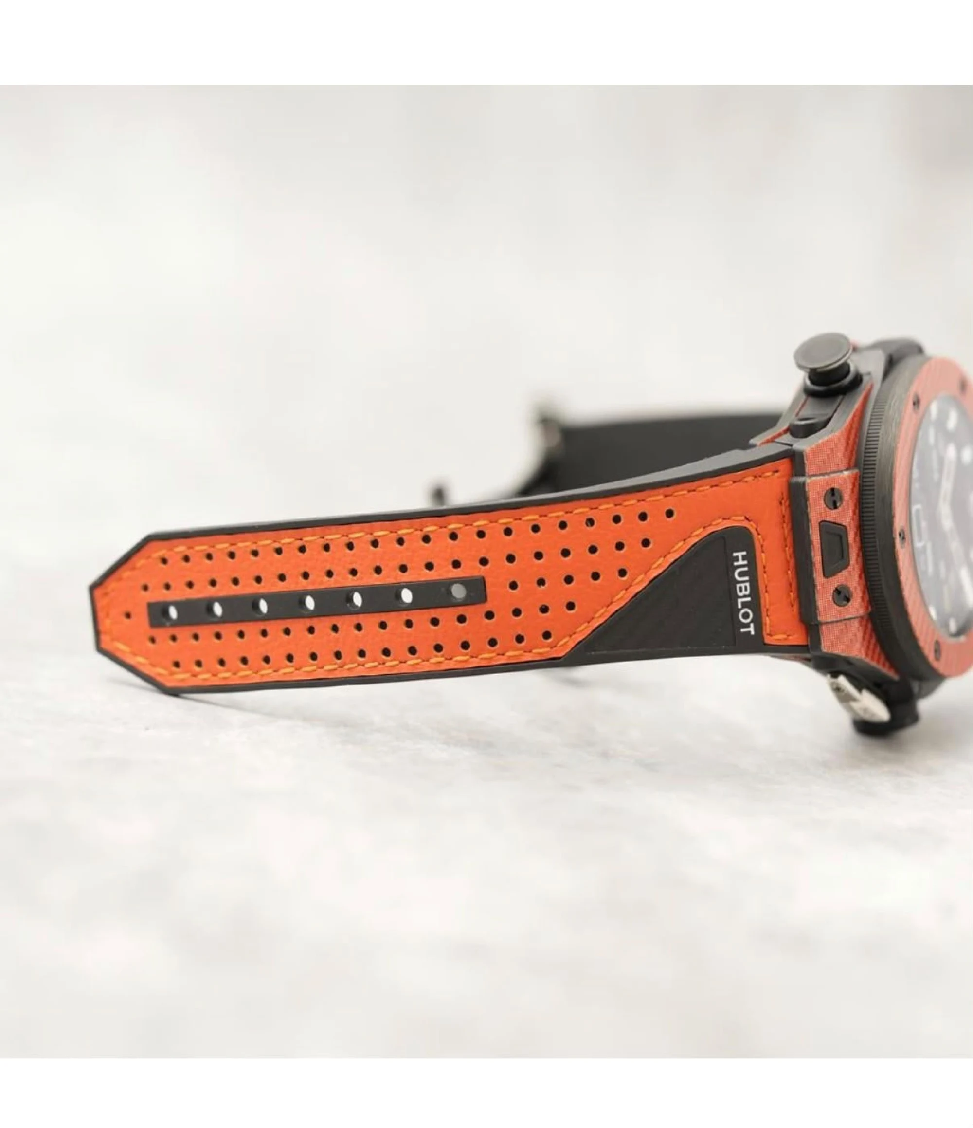 Hublot Big Bang Unico Golf Orange Carbon 45mm Ref. 416.YO.1120.VR — gallery view 2