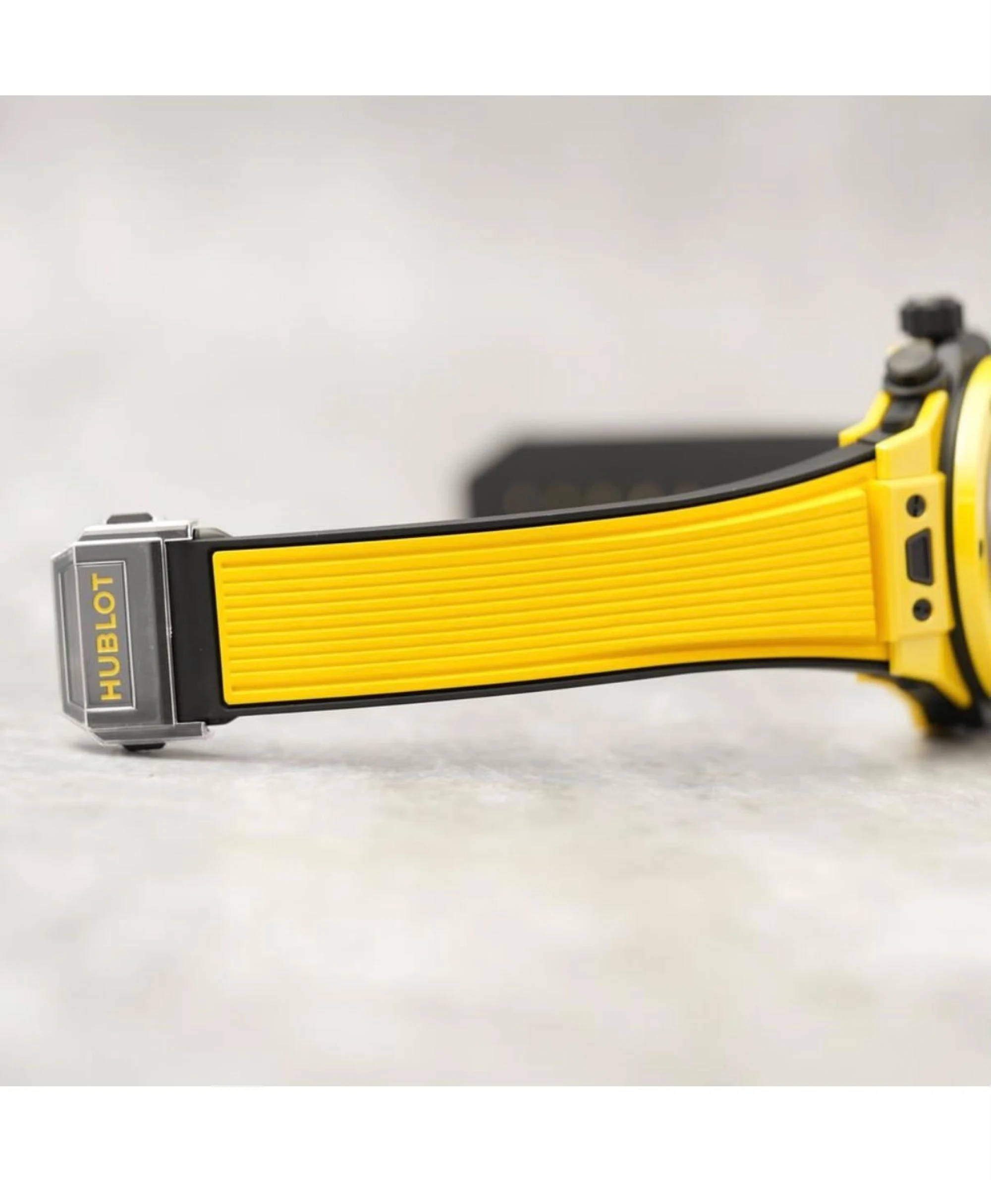Hublot Big Bang Unico Yellow Magic 42 мм 441.CY.471Y.RX — редкое лимитированное издание — фото 2
