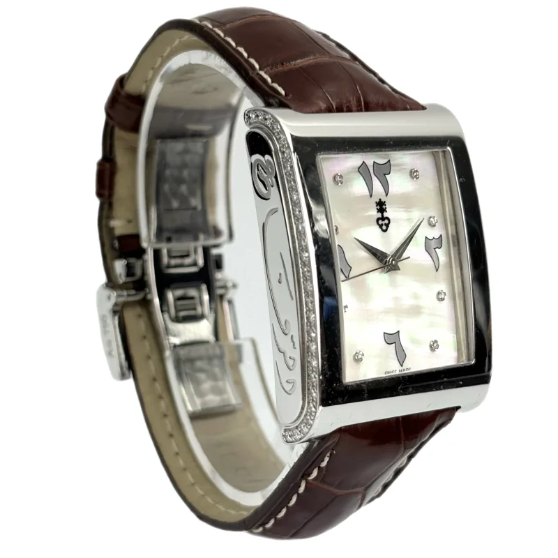 Corum Rectangular Diamond Watch 681-647-682-69/V600 – 20 × 26 mm White Gold – view 3