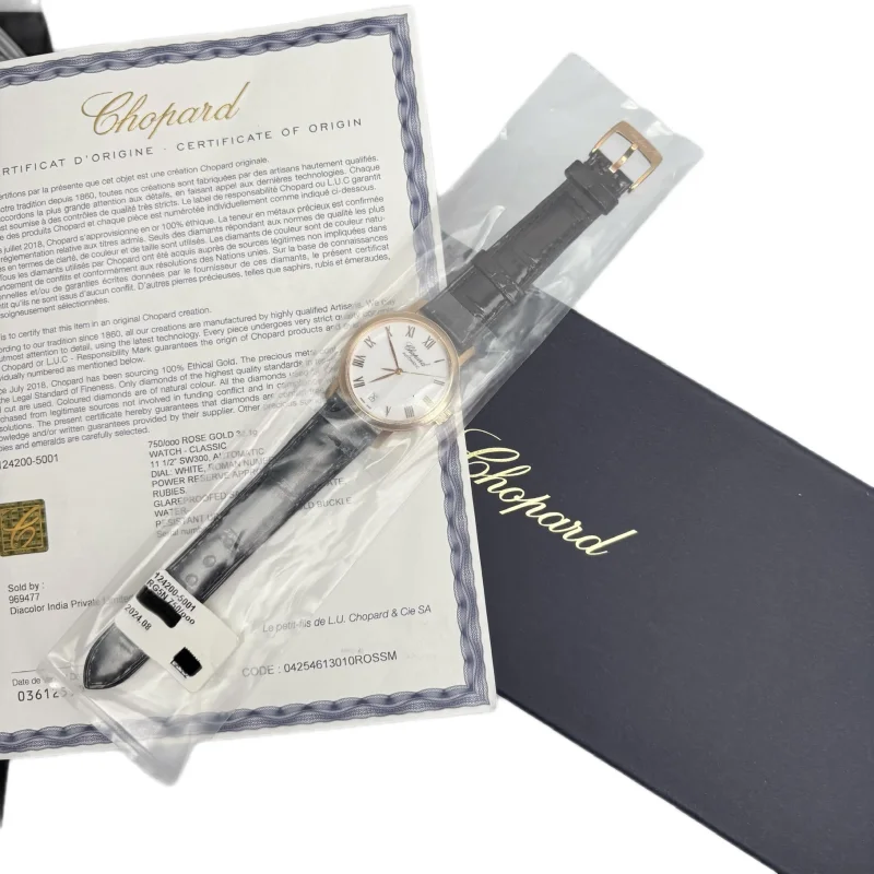 Chopard Classic 124200-5001 – 34 mm Rose Gold – view 3