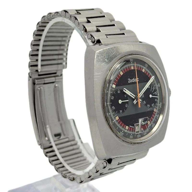Vintage Zodiac Valjoux Chronograph 7734 – 40 × 43 mm Steel – view 3