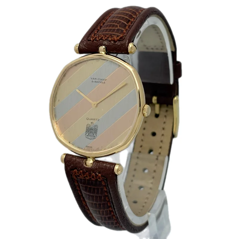 Vintage Van Cleef & Arpels by Gérald Genta 25512 – 31 mm Yellow Gold – view 3