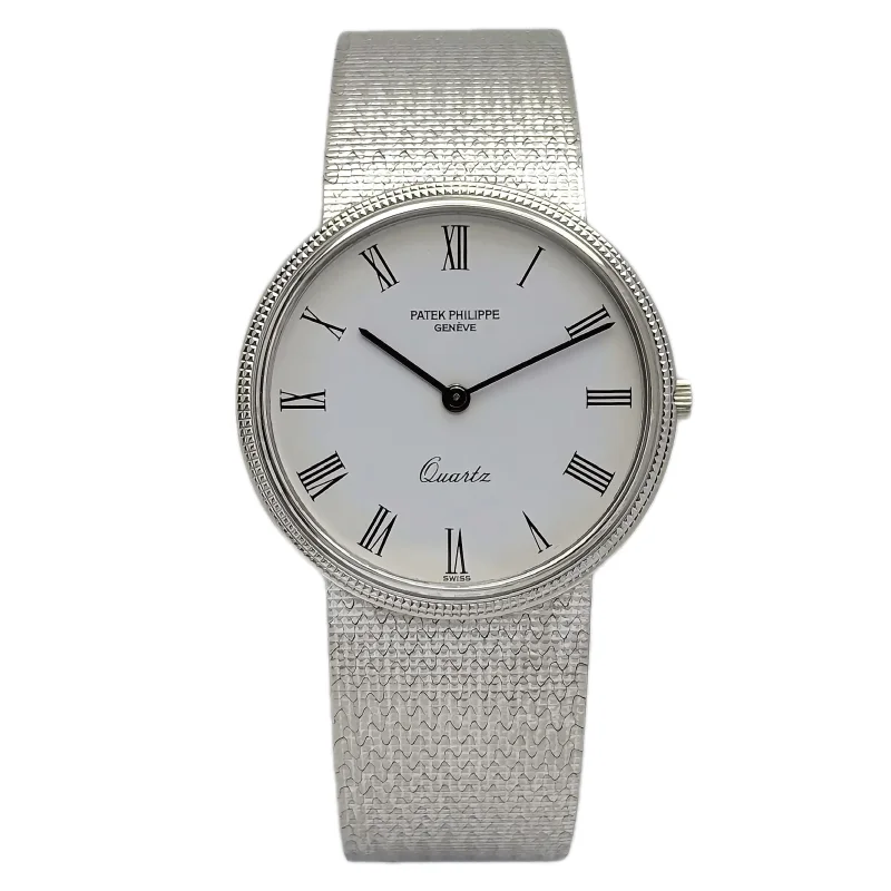 Vintage Patek Philippe Calatrava 37441 – 33 mm White Gold