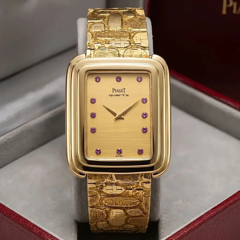 Vintage Piaget Protocole 74125 – 28 × 34 mm Yellow Gold – view 2