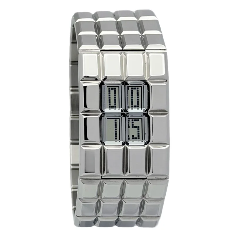 Chanel Chocolate – 23.7 × 23.7 mm Steel