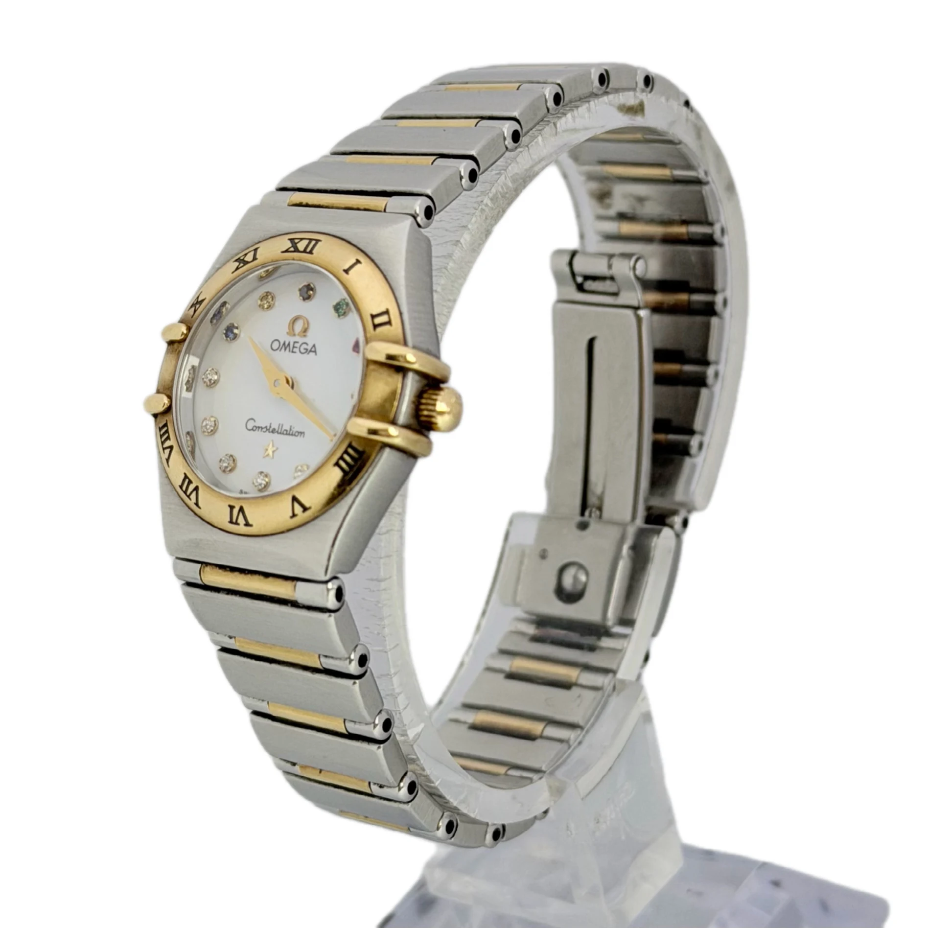 Omega Constellation 1367.79.00 – 22 mm Steel & Yellow Gold — gallery view 2
