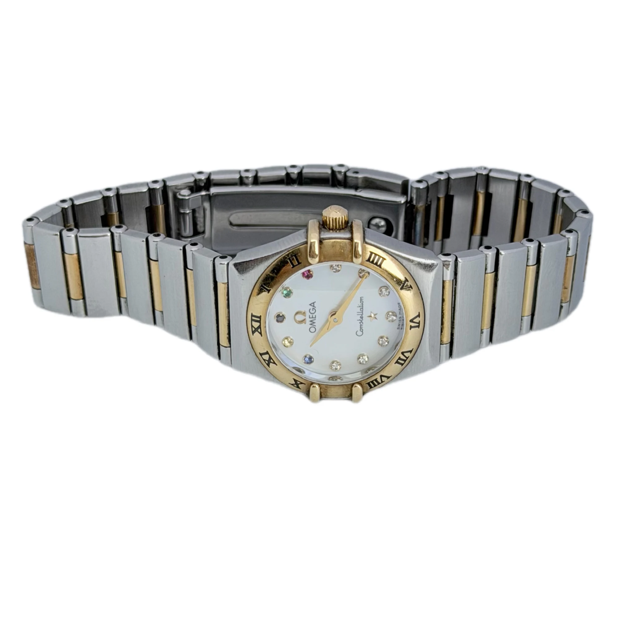 Omega Constellation 1367.79.00 – 22 mm Steel & Yellow Gold — gallery view 4