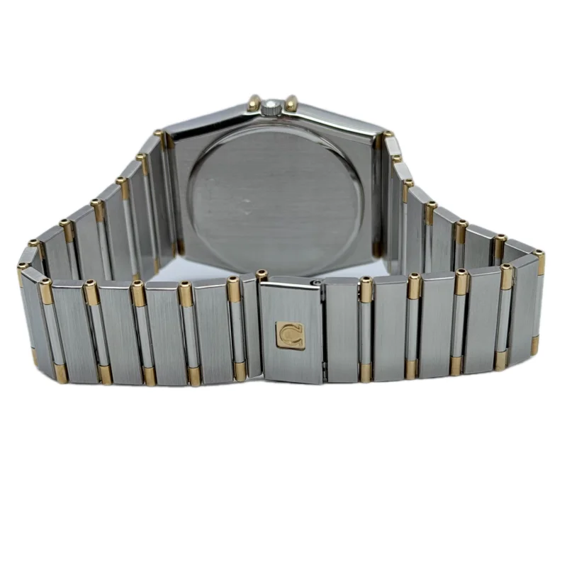 Vintage Omega Constellation 498.0876 – Sheikh Mohammed bin Rashid Emblem Dial – view 5