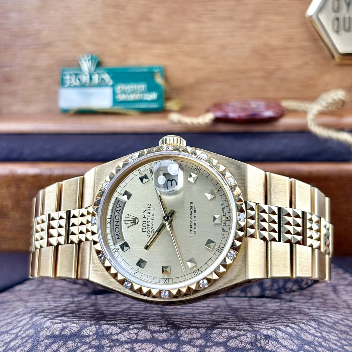 Rolex oyster quartz 19038