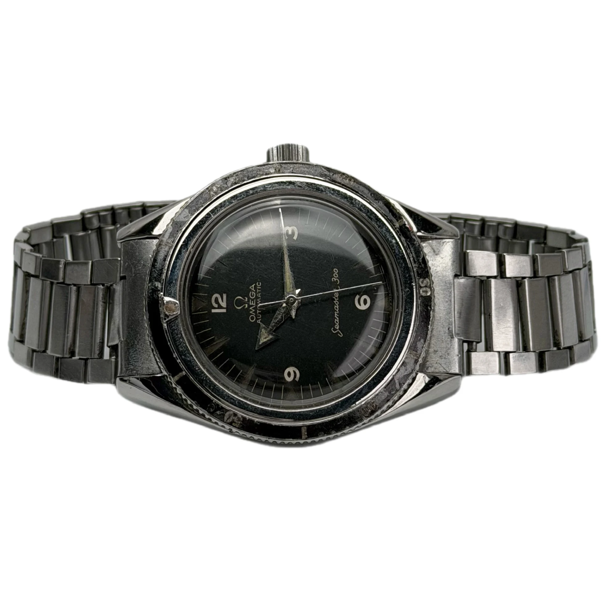 Vintage Omega Seamaster 300 2913-8 – 38 mm Steel — gallery view 4