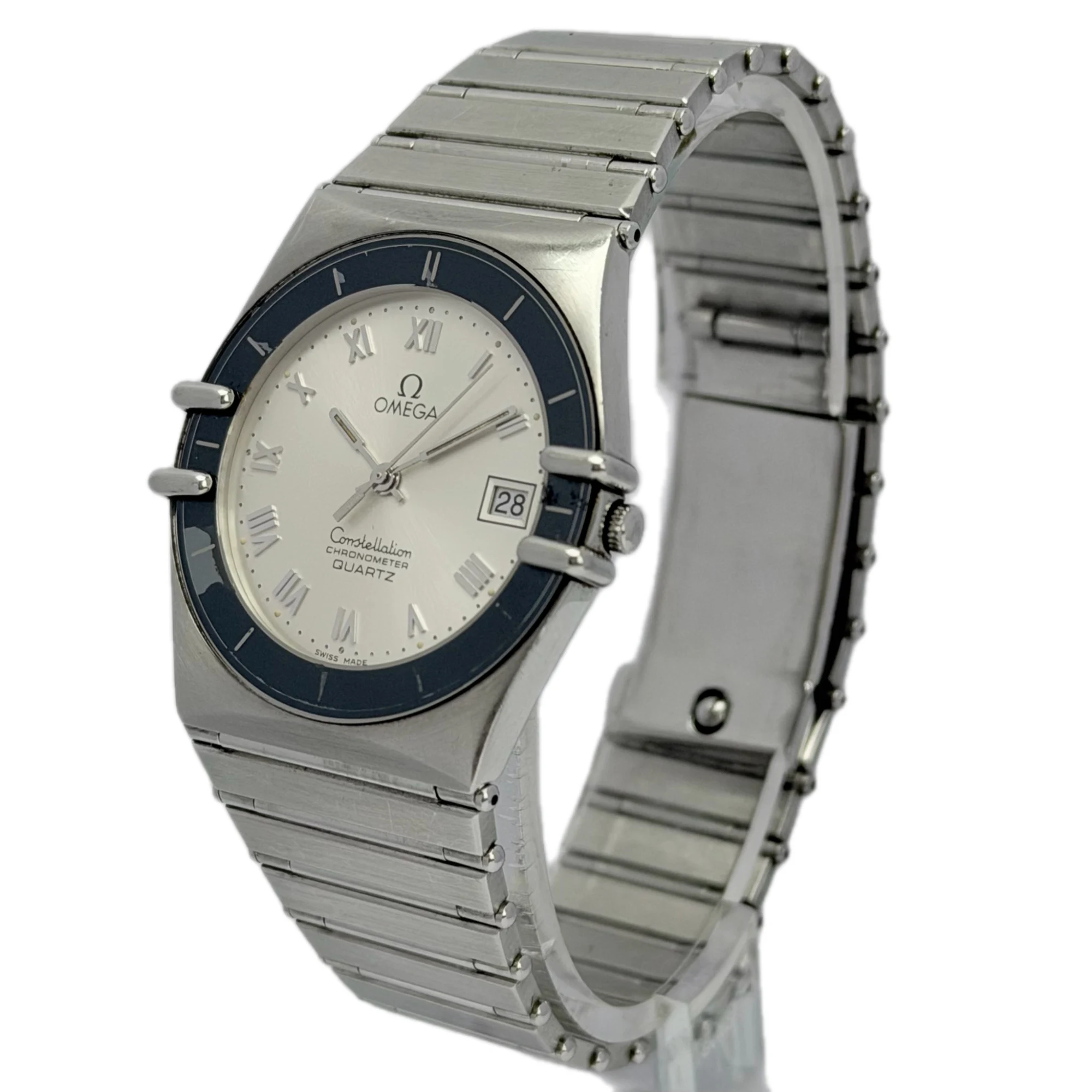 Vintage Omega Constellation Quartz 398.0864 – 33 mm Steel — gallery view 2