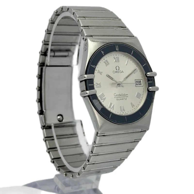 Vintage Omega Constellation Quartz 398.0864 – 33 mm Steel – view 3