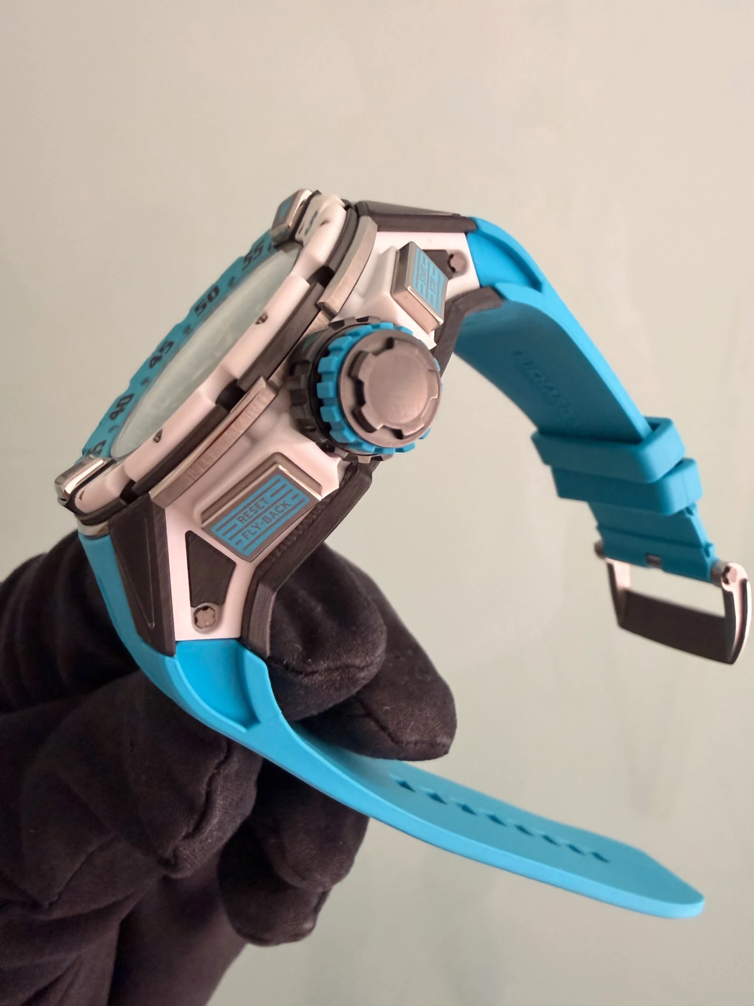 Richard Mille RM 032 Les Voiles de St. Barth – Limited Edition of 120 — gallery view 4
