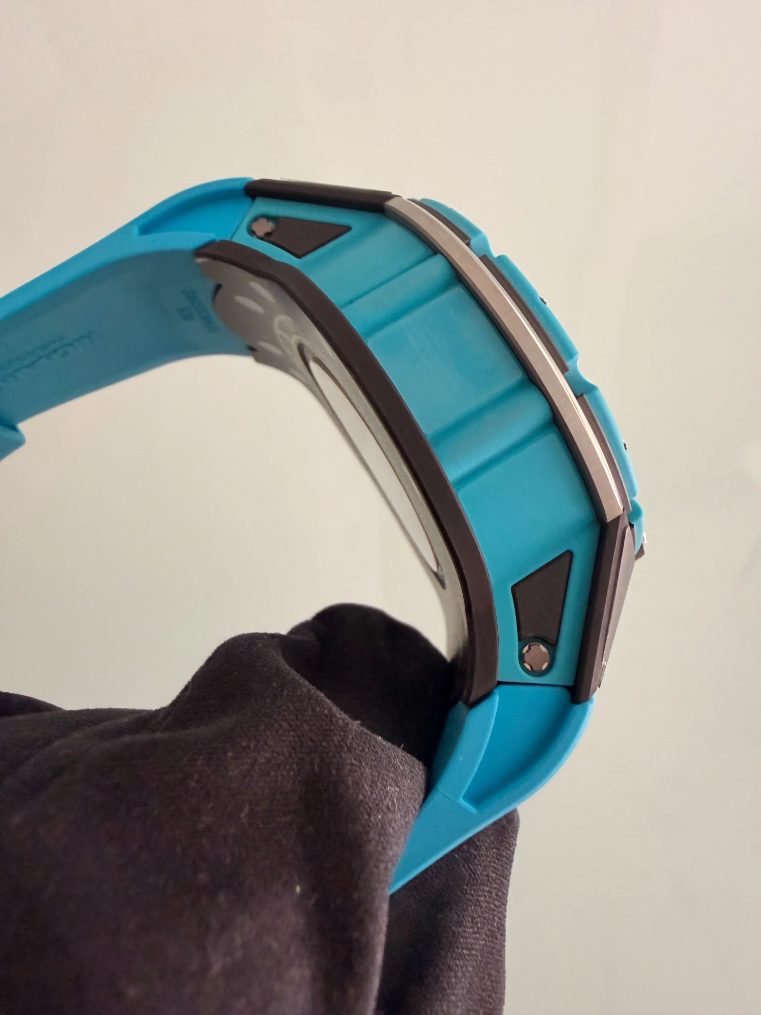 Richard Mille RM 032 Les Voiles de St. Barth – Limited Edition of 120 — gallery view 5
