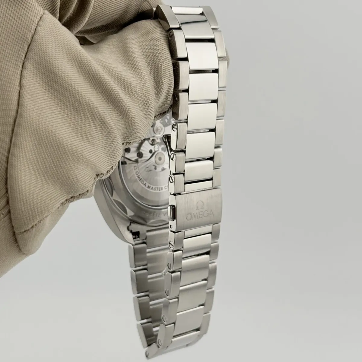 Omega Sea Master 220.10.43.22.03.001