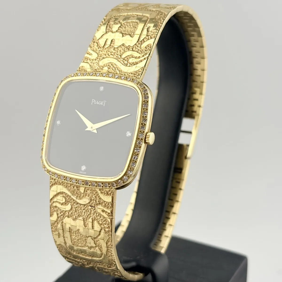 Piaget Square 9775 A